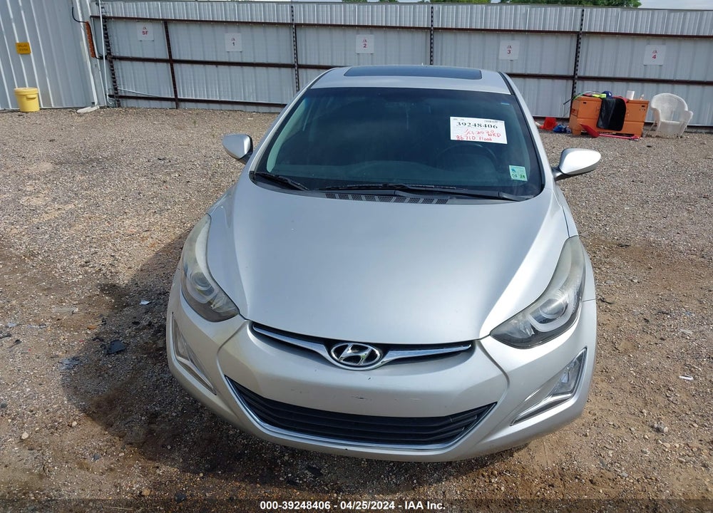 2015 HYUNDAI ELANTRA SE VIN: 5NPDH4AE5FH561141