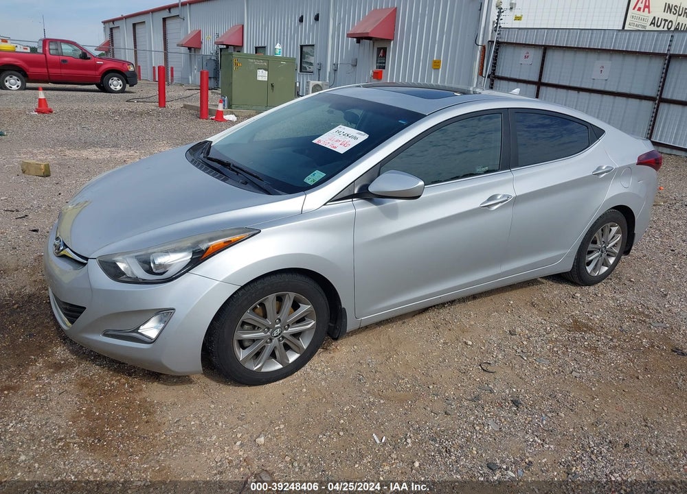 2015 HYUNDAI ELANTRA SE VIN: 5NPDH4AE5FH561141