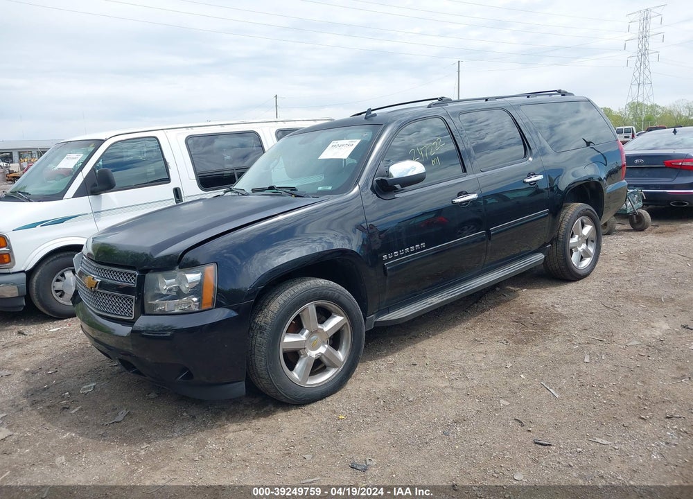 2014 CHEVROLET SUBURBAN 1500 LS VIN: 1GNSKHE79ER219198