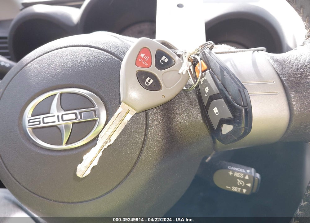 2007 SCION TC VIN: JTKDE177070163892
