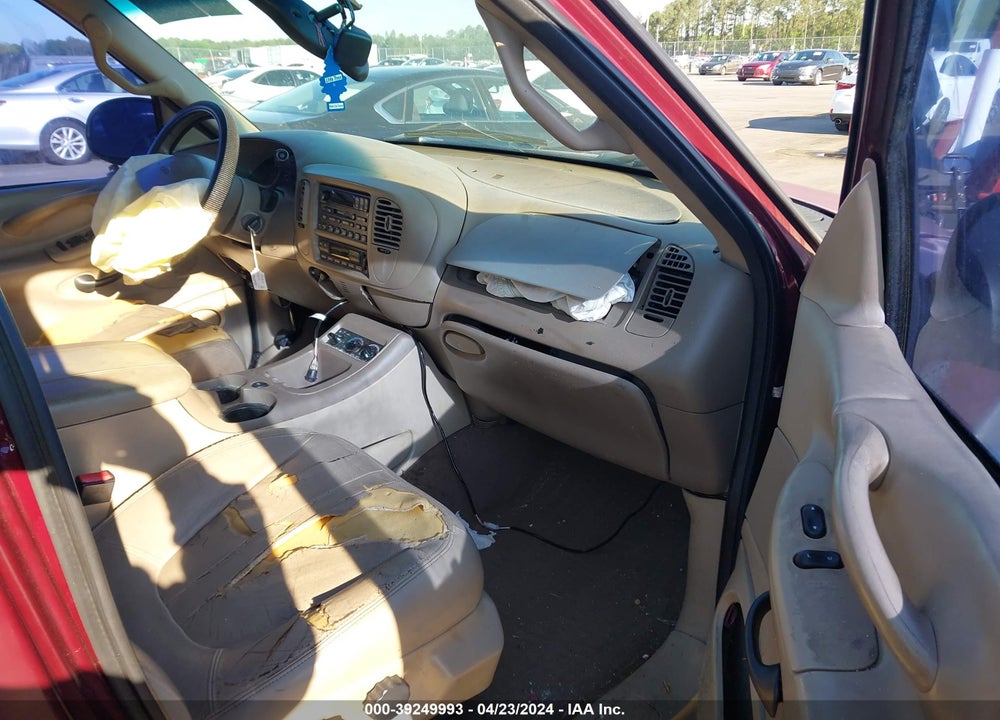 2001 FORD EXPEDITION EDDIE BAUER VIN: 1FMEU17L01LA28988