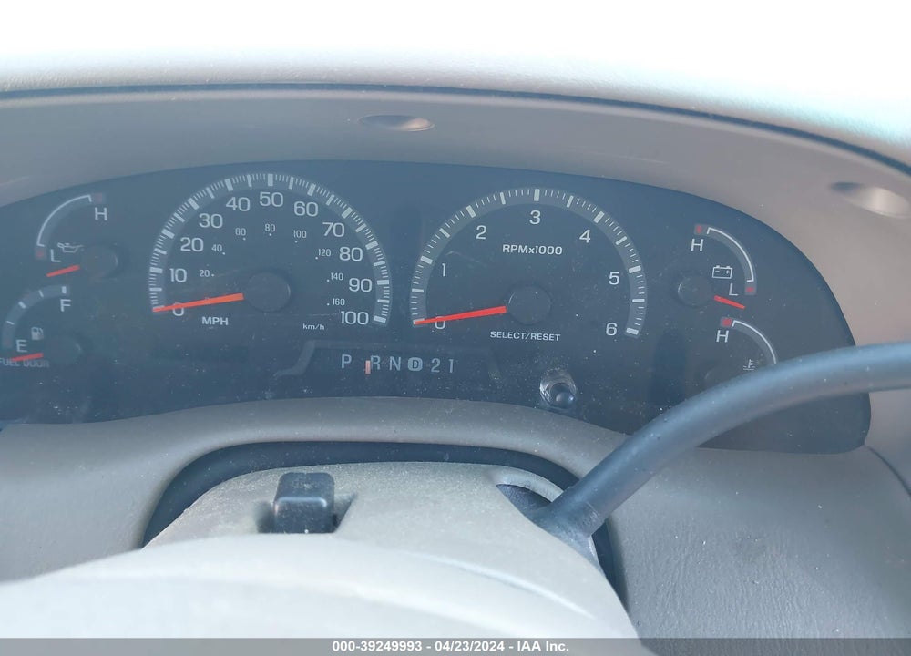 2001 FORD EXPEDITION EDDIE BAUER VIN: 1FMEU17L01LA28988