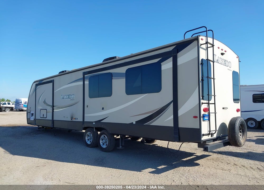 2017 KEYSTONE RV M-334 RE LAREDO VIN: 4YDT33425HV600848