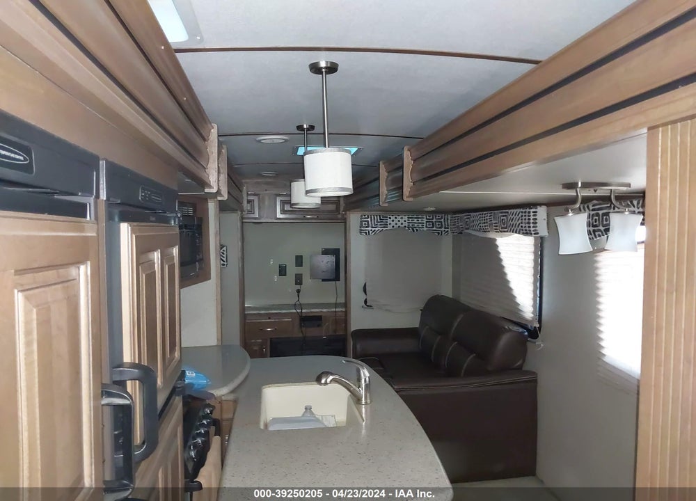2017 KEYSTONE RV M-334 RE LAREDO VIN: 4YDT33425HV600848