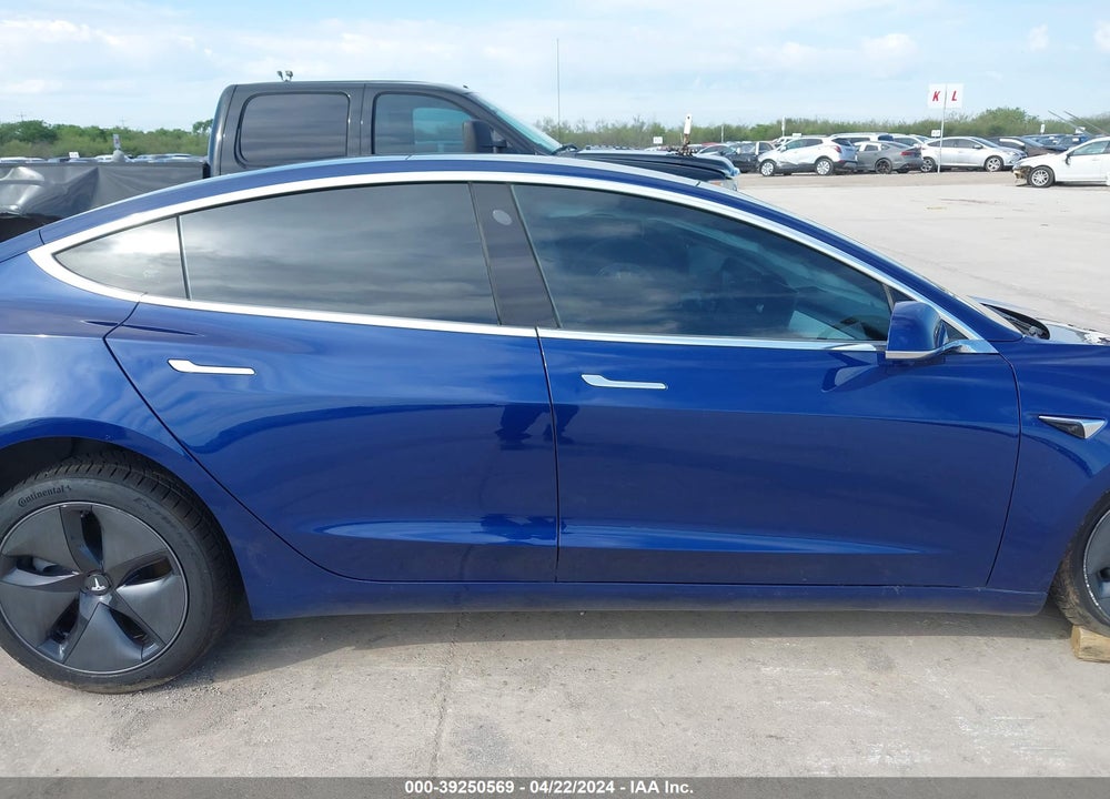 2018 TESLA MODEL 3 LONG RANGE/PERFORMANCE VIN: 5YJ3E1EB5JF130454
