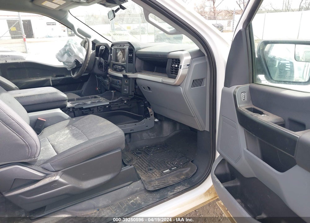 2022 FORD F-150 XL VIN: 1FTFX1E57NKE49039