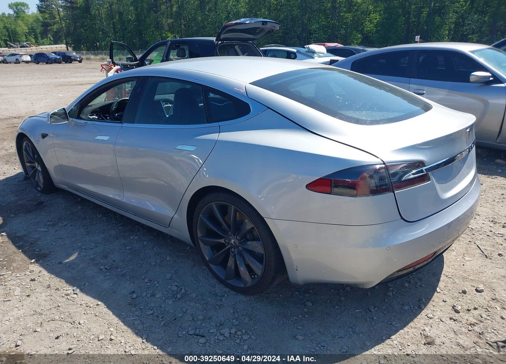 2016 TESLA MODEL S 60D/70D/75D/85D/90D VIN: 5YJSA1E23GF172749