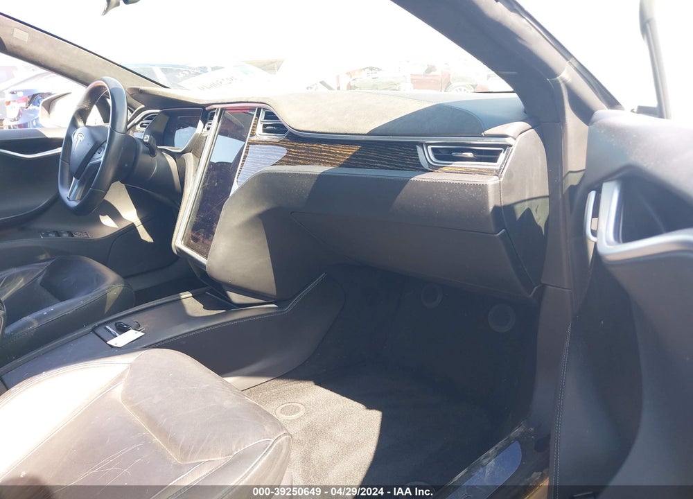 2016 TESLA MODEL S 60D/70D/75D/85D/90D VIN: 5YJSA1E23GF172749