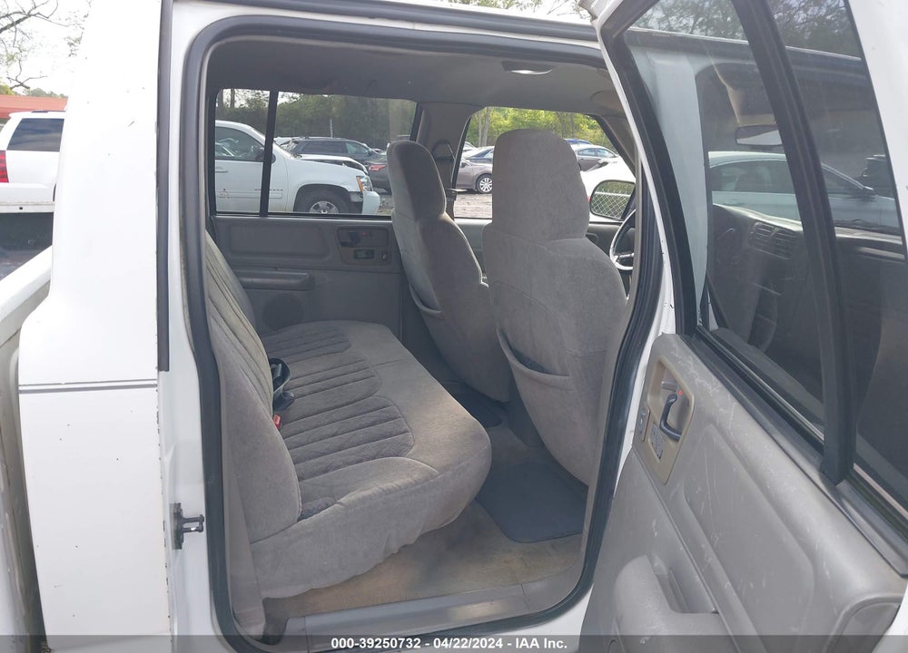 1999 GMC SONOMA SLS VIN: 1GTDT19W1XK501144