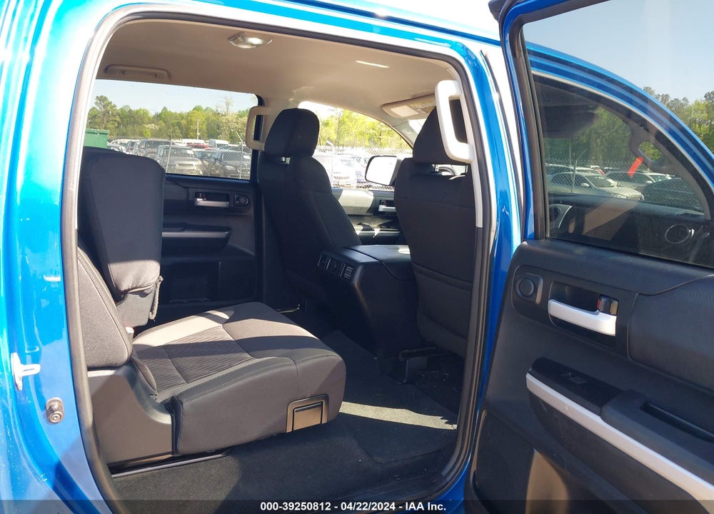 2017 TOYOTA TUNDRA SR5 5.7L V8 VIN: 5TFDY5F10HX667113