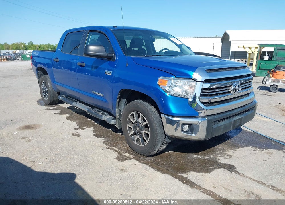2017 TOYOTA TUNDRA SR5 5.7L V8 VIN: 5TFDY5F10HX667113