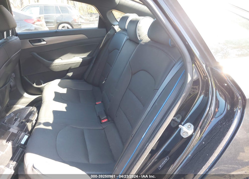 2018 HYUNDAI SONATA LIMITED 2.0T VIN: 5NPE34AB0JH667062