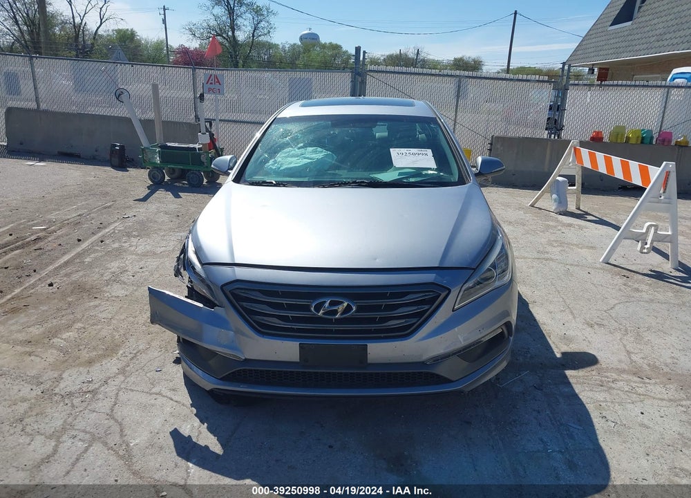 2017 HYUNDAI SONATA VIN: 5NPE34AF3HH567664