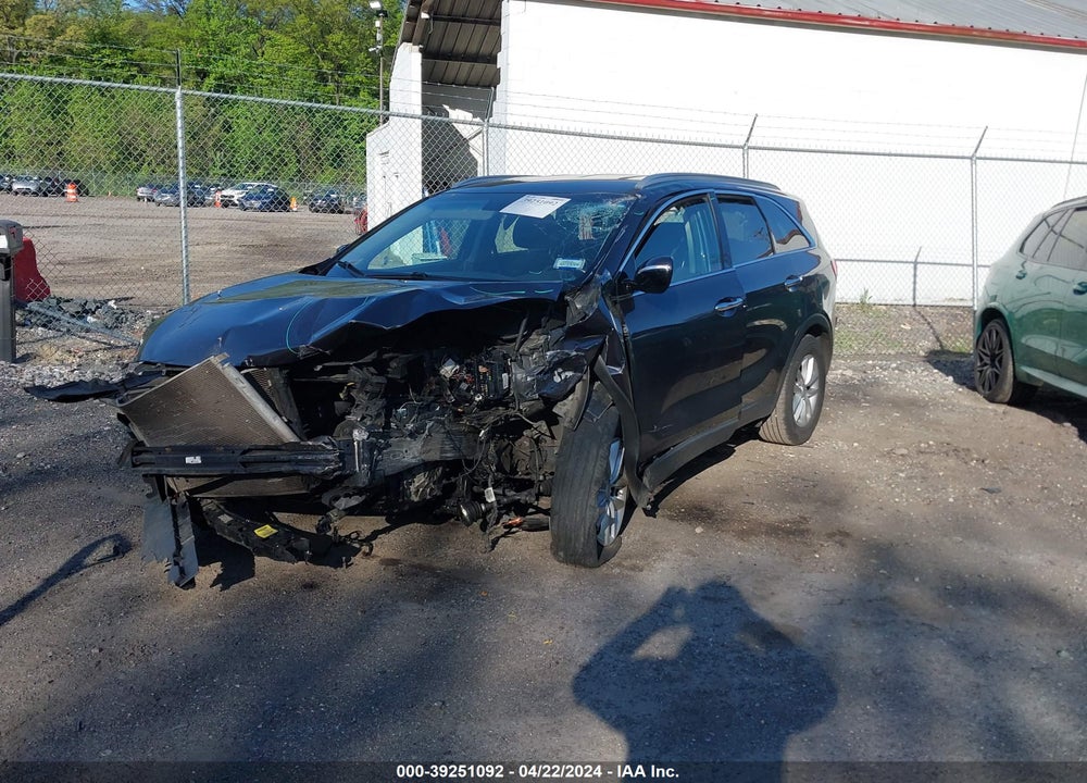 2016 KIA SORENTO 2.4L LX VIN: 5XYPG4A31GG112370