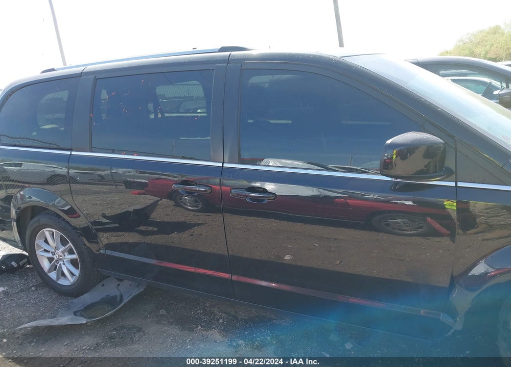 2020 DODGE GRAND CARAVAN VIN: 2C4RDGCG8LR174079