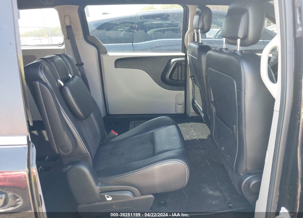 2020 DODGE GRAND CARAVAN VIN: 2C4RDGCG8LR174079