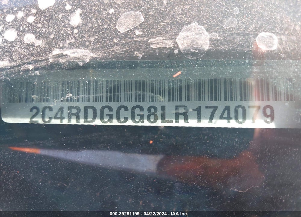 2020 DODGE GRAND CARAVAN VIN: 2C4RDGCG8LR174079
