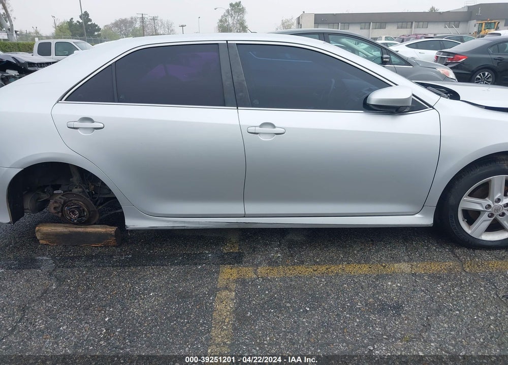 2012 TOYOTA CAMRY SE VIN: 4T1BF1FK3CU590273