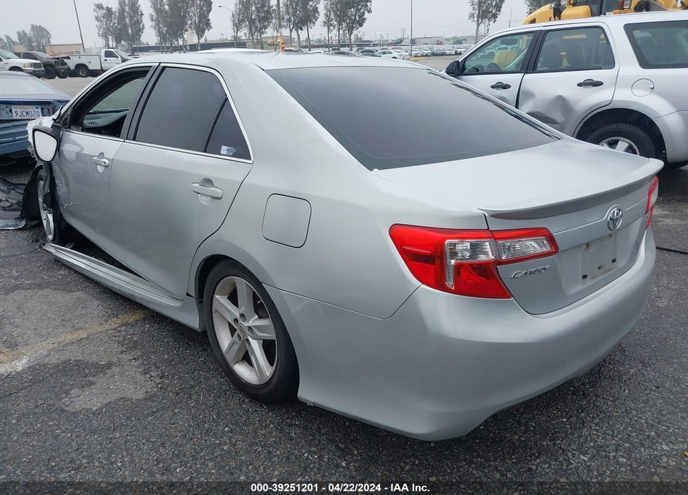 2012 TOYOTA CAMRY SE VIN: 4T1BF1FK3CU590273