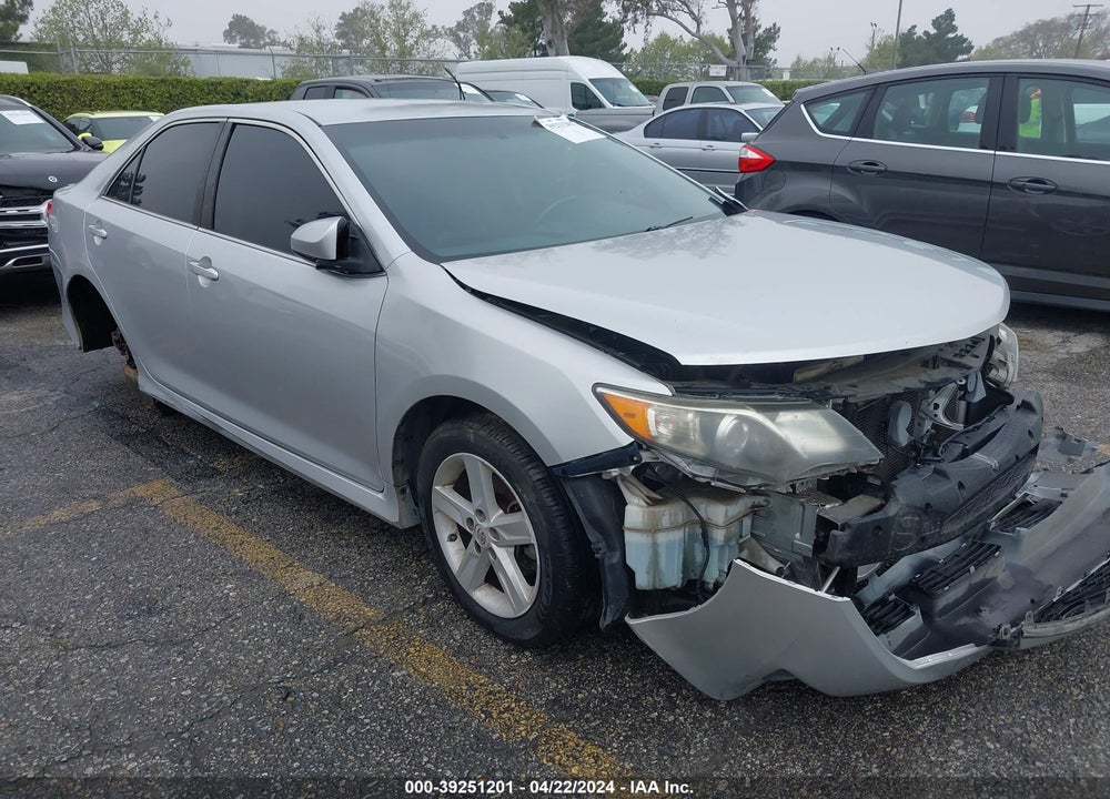 2012 TOYOTA CAMRY SE VIN: 4T1BF1FK3CU590273