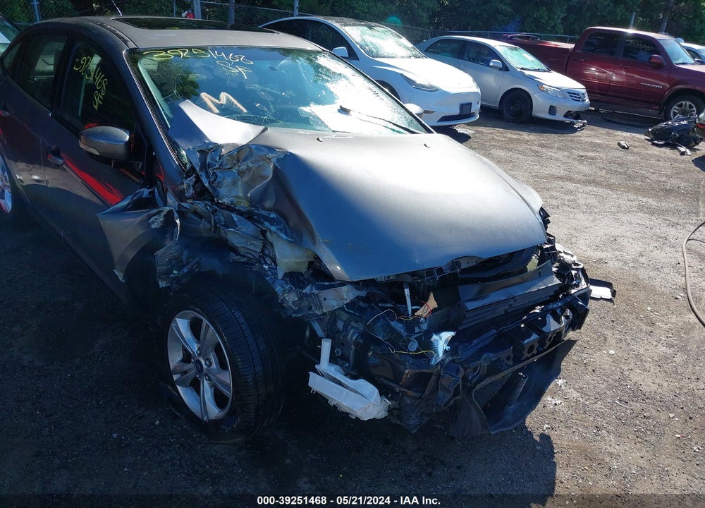 2014 FORD FOCUS SE VIN: 1FADP3F26EL332348