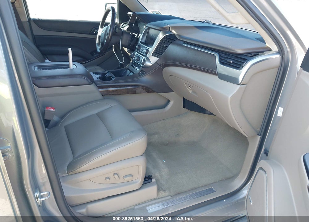 2017 CHEVROLET TAHOE LT VIN: 1GNSKBKC9HR127513