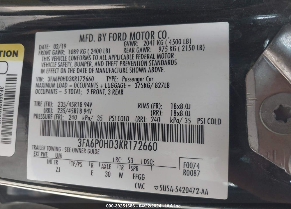 2019 FORD FUSION SE VIN: 3FA6P0HD3KR172660