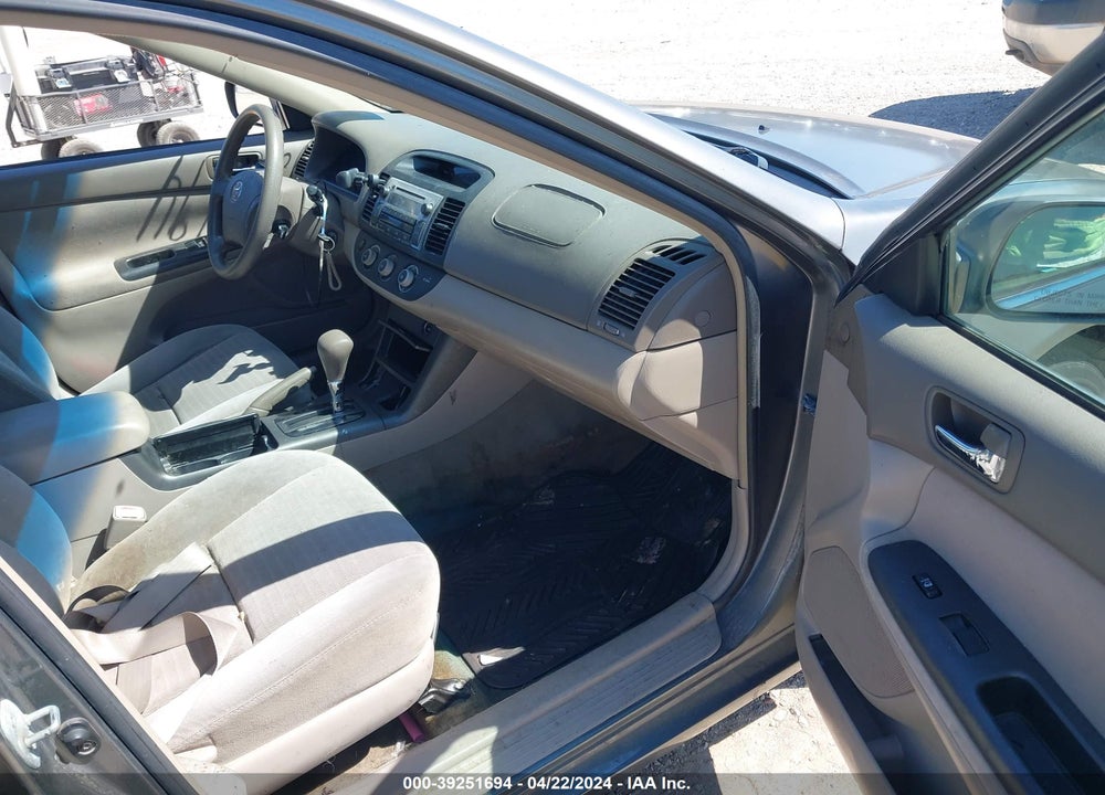 2005 TOYOTA CAMRY LE V6/XLE V6 VIN: 4T1BF32K354602958