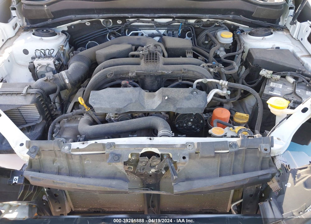 2018 SUBARU FORESTER 2.5I PREMIUM VIN: JF2SJAEC3JH557858