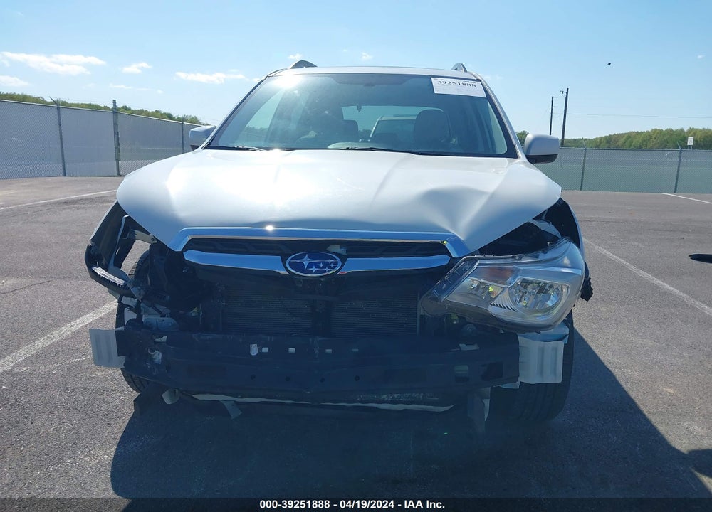 2018 SUBARU FORESTER 2.5I PREMIUM VIN: JF2SJAEC3JH557858