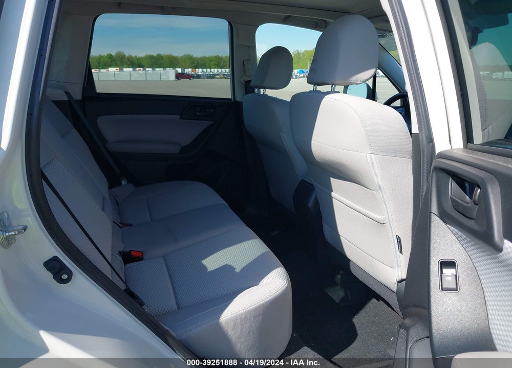 2018 SUBARU FORESTER 2.5I PREMIUM VIN: JF2SJAEC3JH557858