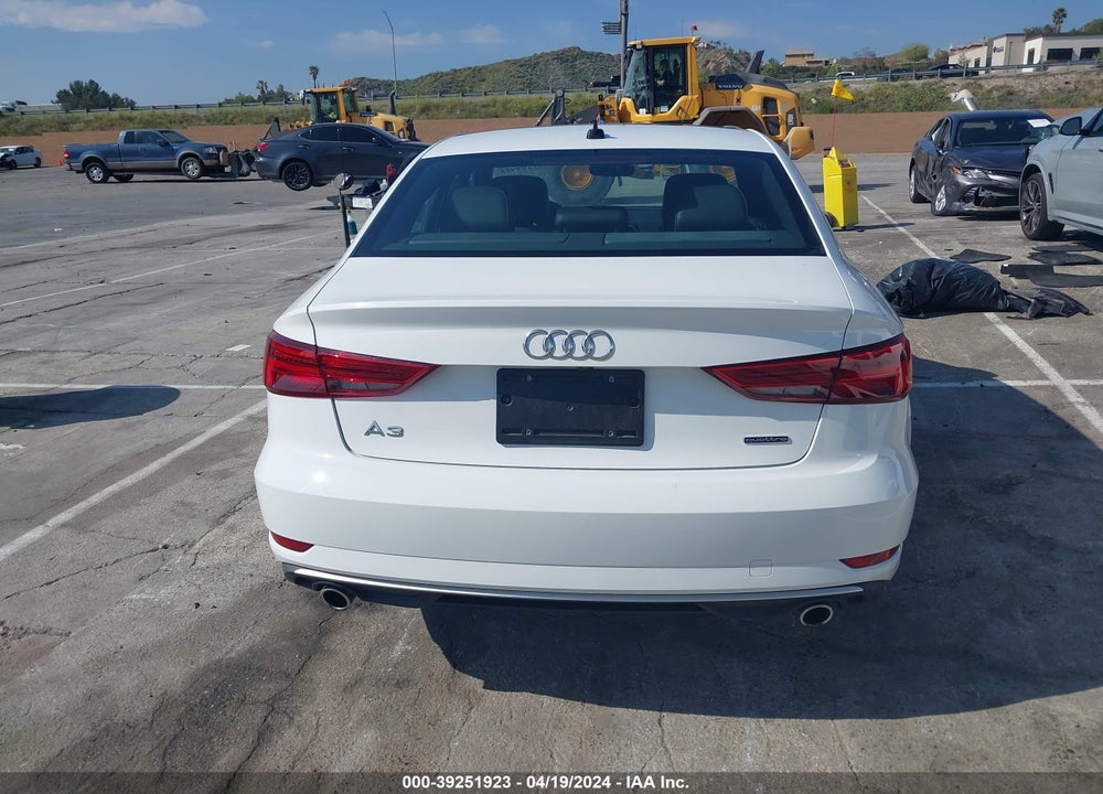 2019 AUDI A3 VIN: WAUBEGFF1K1018225