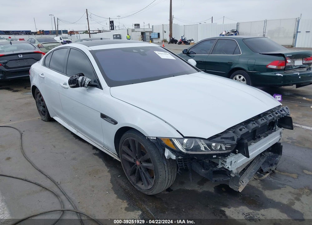 2017 JAGUAR XE 35T R-SPORT VIN: SAJAF4BV4HA968077