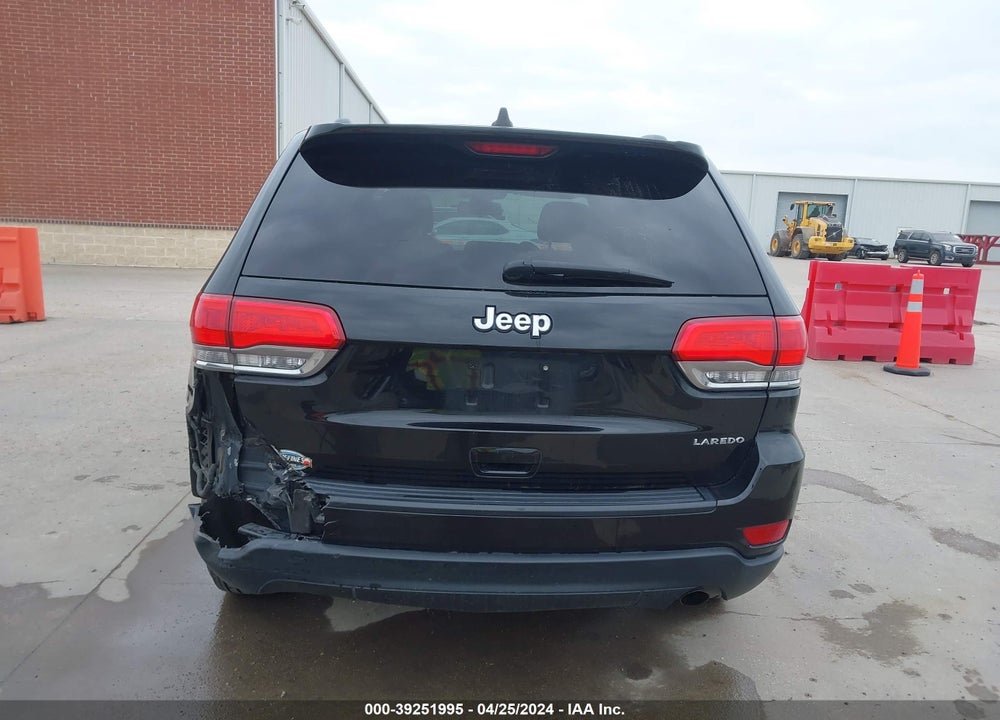 2015 JEEP GRAND CHEROKEE LAREDO VIN: 1C4RJEAG2FC646600