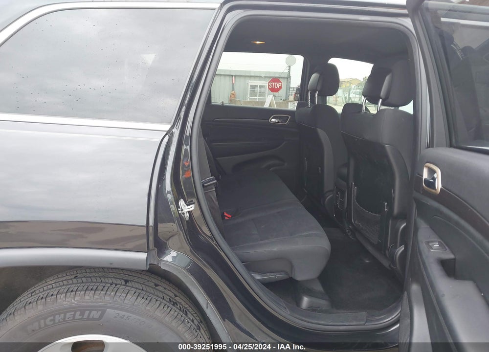 2015 JEEP GRAND CHEROKEE LAREDO VIN: 1C4RJEAG2FC646600