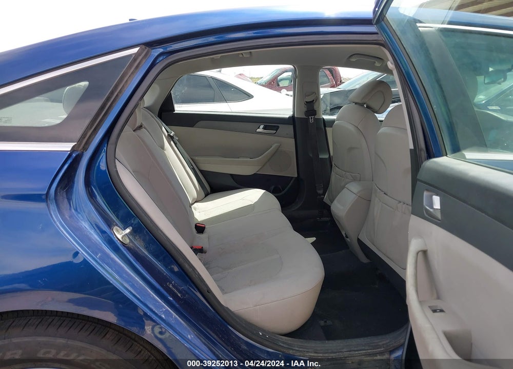 2017 HYUNDAI SONATA VIN: 5NPE24AF9HH562018