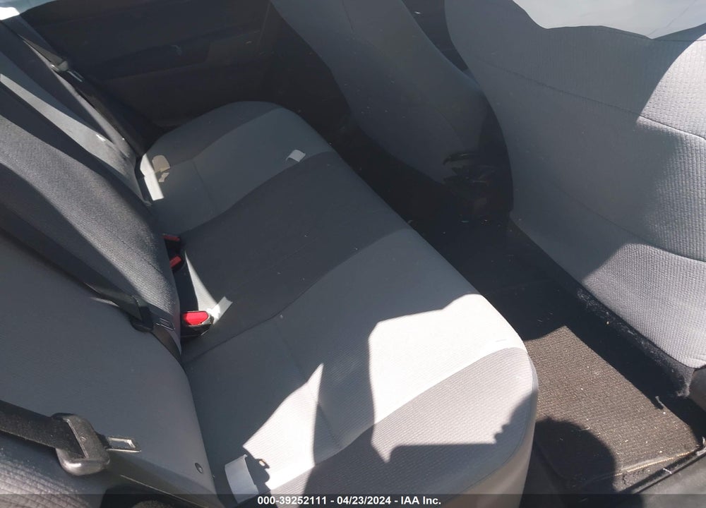 2016 TOYOTA COROLLA L VIN: 5YFBURHE0GP458395