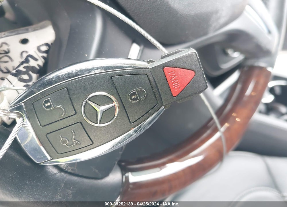 2013 MERCEDES-BENZ ML 550 4MATIC VIN: 4JGDA7DB8DA264680