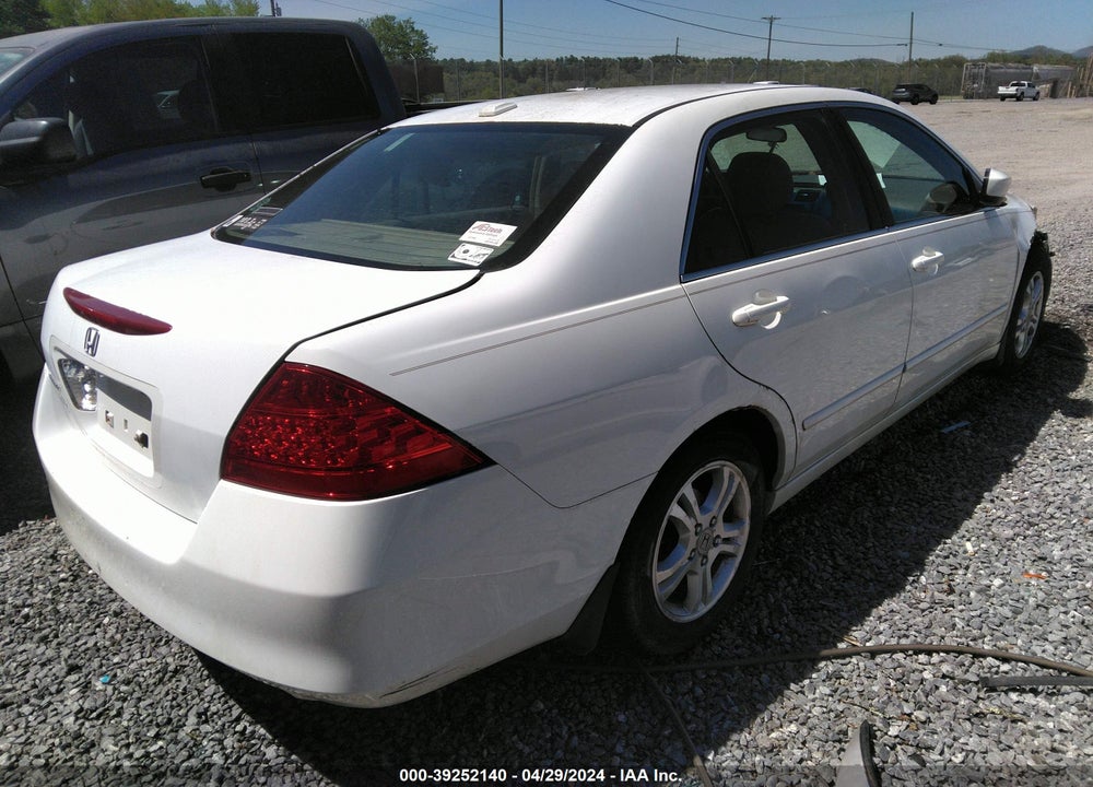 2007 HONDA ACCORD 2.4 EX VIN: 1HGCM56717A020203