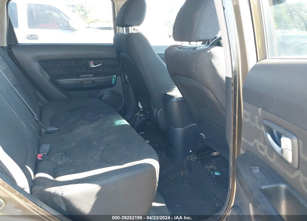 2013 KIA SOUL VIN: KNDJT2A64D7527658