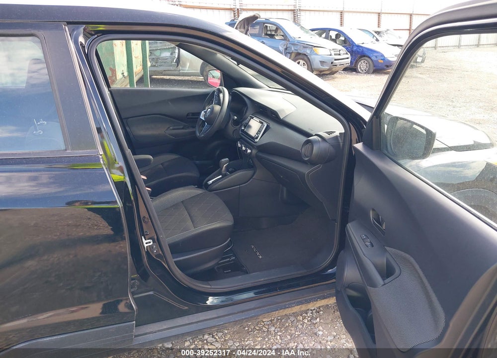2018 NISSAN KICKS S VIN: 3N1CP5CU7JL533488