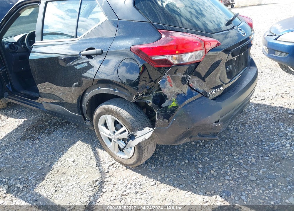 2018 NISSAN KICKS S VIN: 3N1CP5CU7JL533488