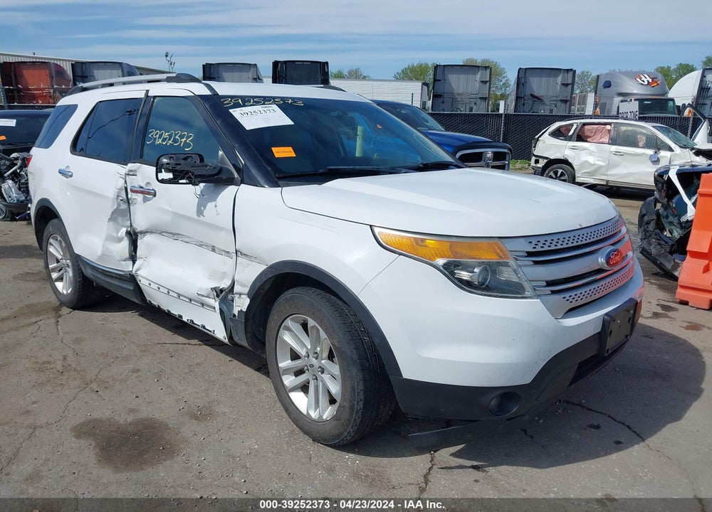 2013 FORD EXPLORER XLT VIN: 1FM5K8D82DGC95688