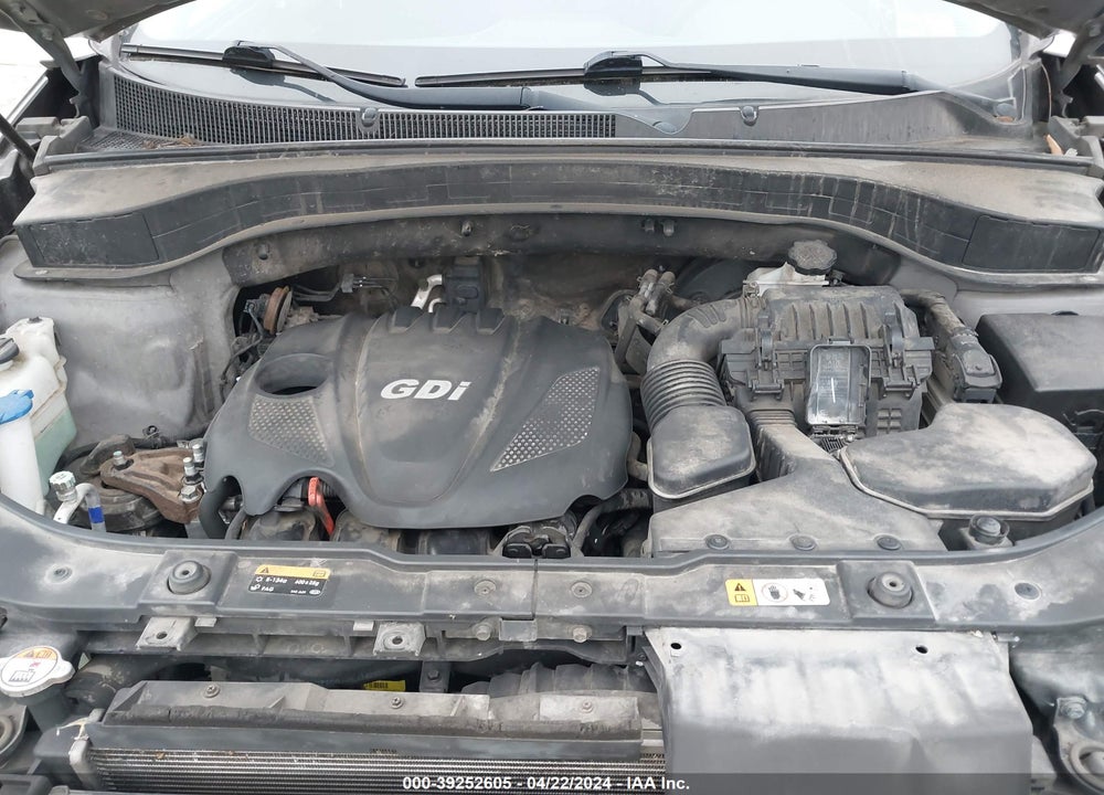 2015 KIA SORENTO LX VIN: 5XYKT3A63FG598656