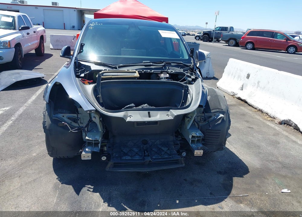 2021 TESLA MODEL Y LONG RANGE DUAL MOTOR ALL-WHEEL DRIVE VIN: 5YJYGDEE5MF086150
