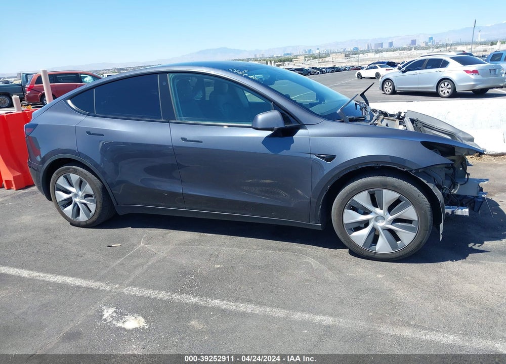 2021 TESLA MODEL Y LONG RANGE DUAL MOTOR ALL-WHEEL DRIVE VIN: 5YJYGDEE5MF086150