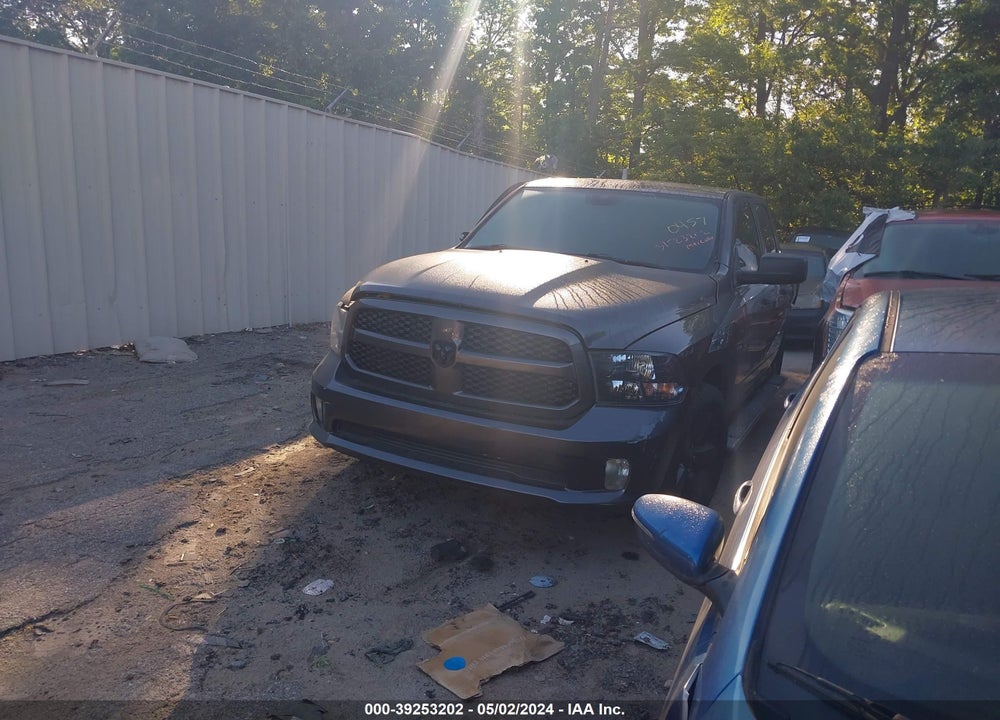 2018 RAM 1500 EXPRESS QUAD CAB 4X2 6'4 BOX VIN: 1C6RR6FT8JS100457