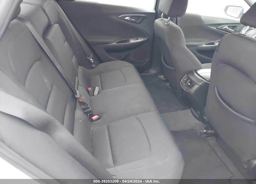 2019 CHEVROLET MALIBU LT VIN: 1G1ZD5ST4KF154669