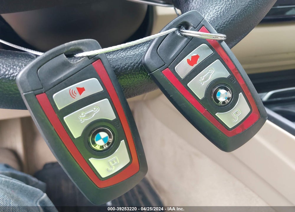 2016 BMW 328I XDRIVE VIN: WBA8E3G53GNU02581