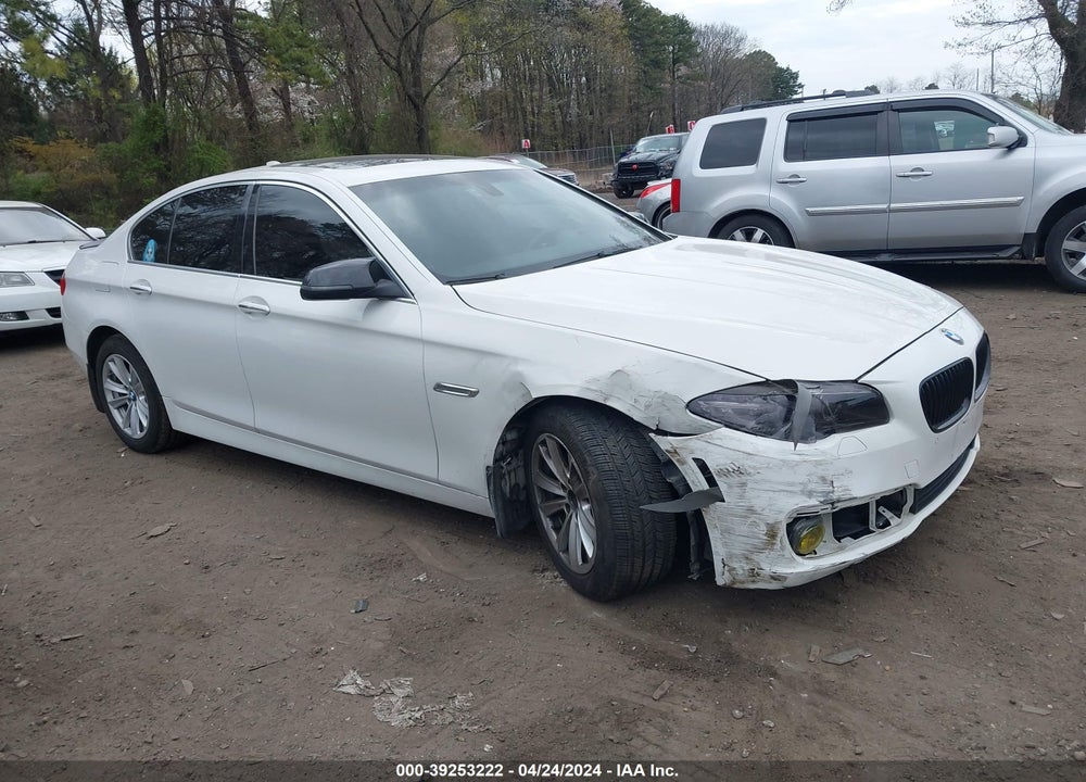 2016 BMW 528I XDRIVE VIN: WBA5A7C52GG643080